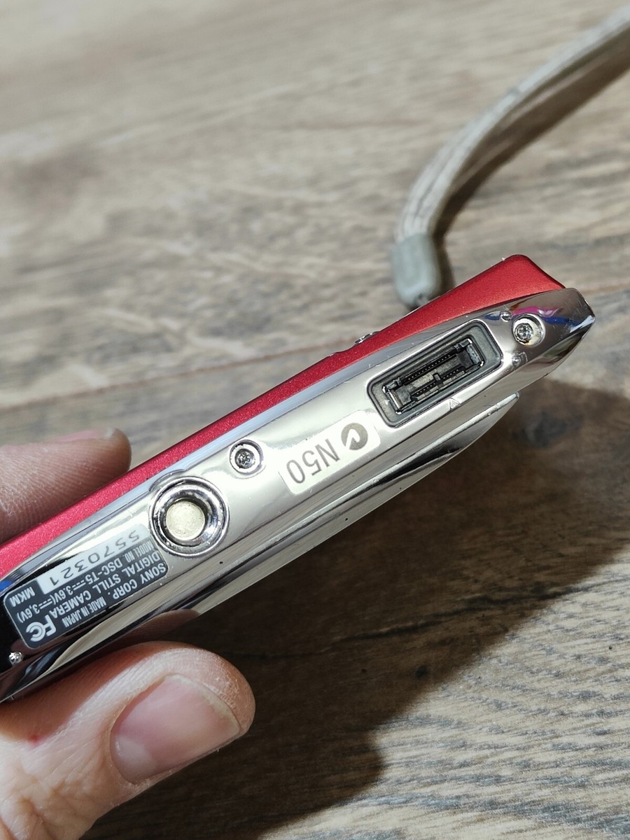Sony Cyber-shot DSC-T5 5.1MP Digital Camera - Gold for sale