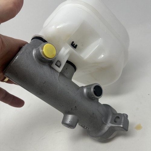 Brake Master Cylinder-Element3 New Raybestos MC391163 - Picture 5 of 6