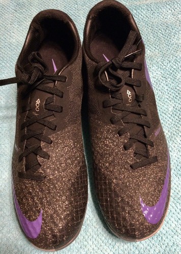 NIKE BOMBA FINALE II TURF SOCCER SHOES 