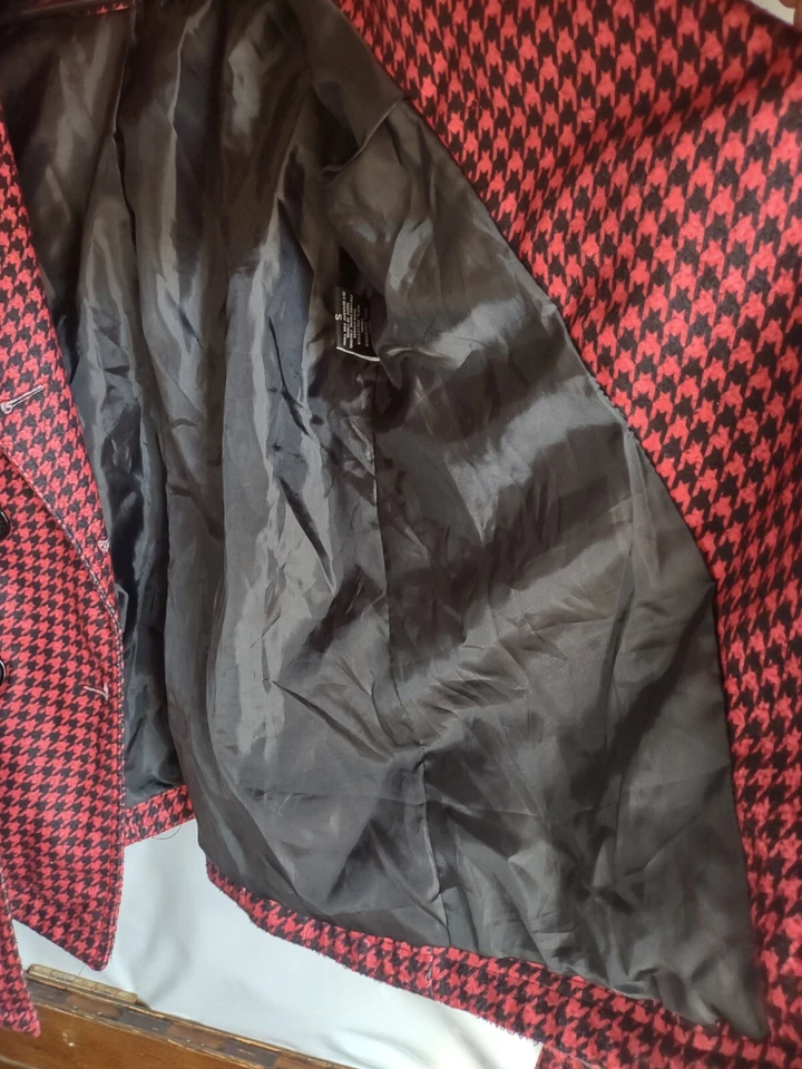 Chaquetón para mujer: de JOUJOU; doble pecho, talla mediana, rojo y negro a cuadros Foto 4 de 4