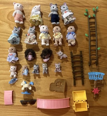Large Lot Of Sylvanian Families Calico Critters Figures