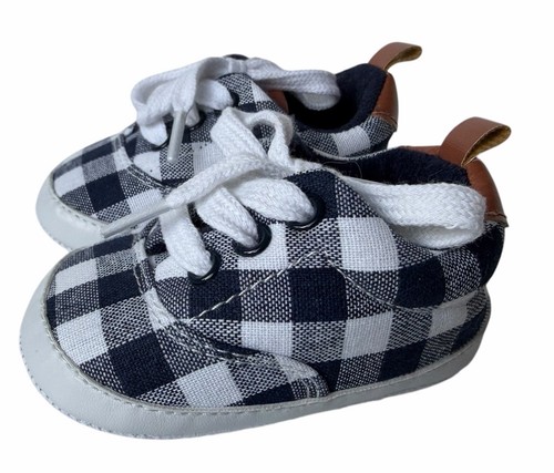 HB Navy Blue White Checkered Baby Boy Pre-Walker Infant shoes. Size 6-12 Months