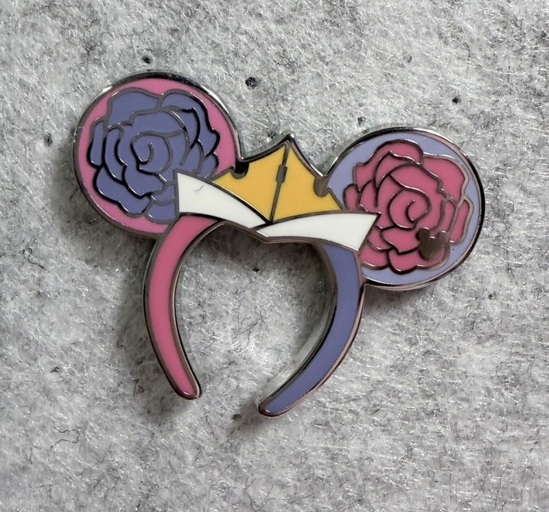 Disneyland 2026 Sleeping Beauty Aurora Ear Headband Hidden Mickey Chaser Pin