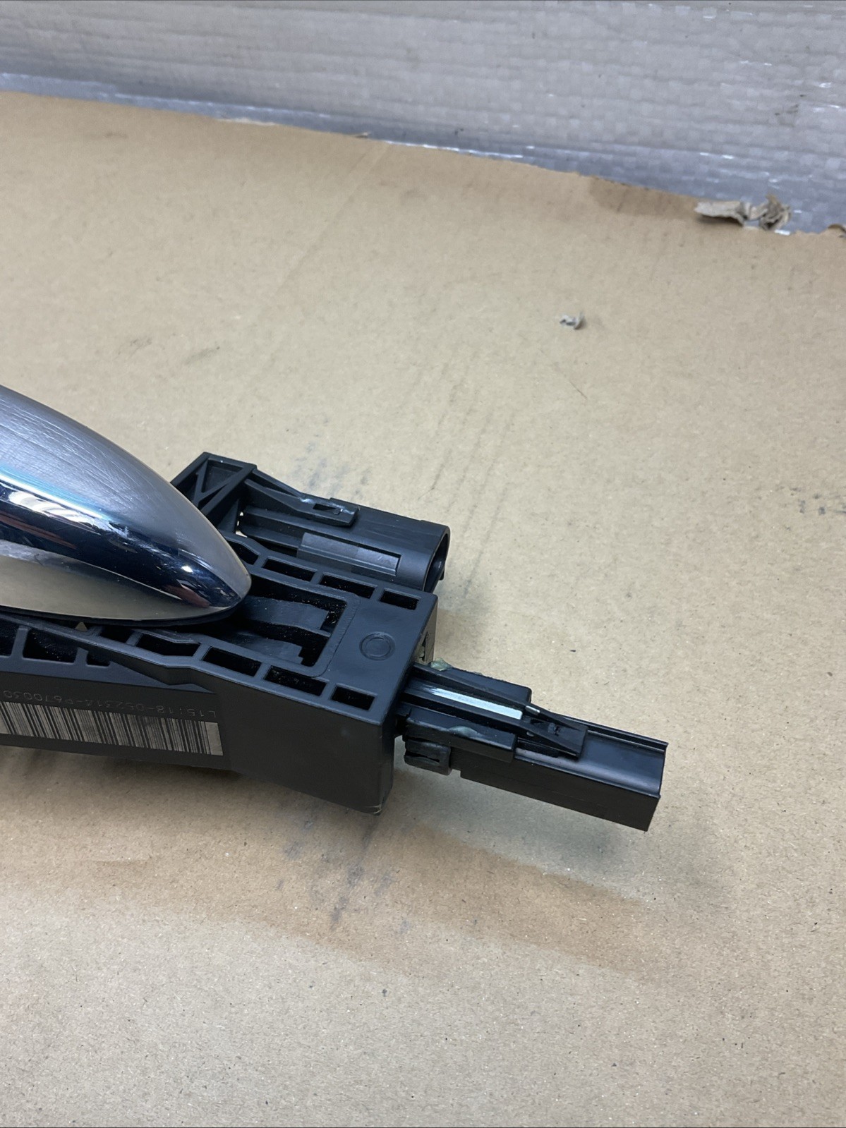 14-24 Maserati Ghibli QuattroPorte Front Left Exterior Door Handle Chrome OEM
