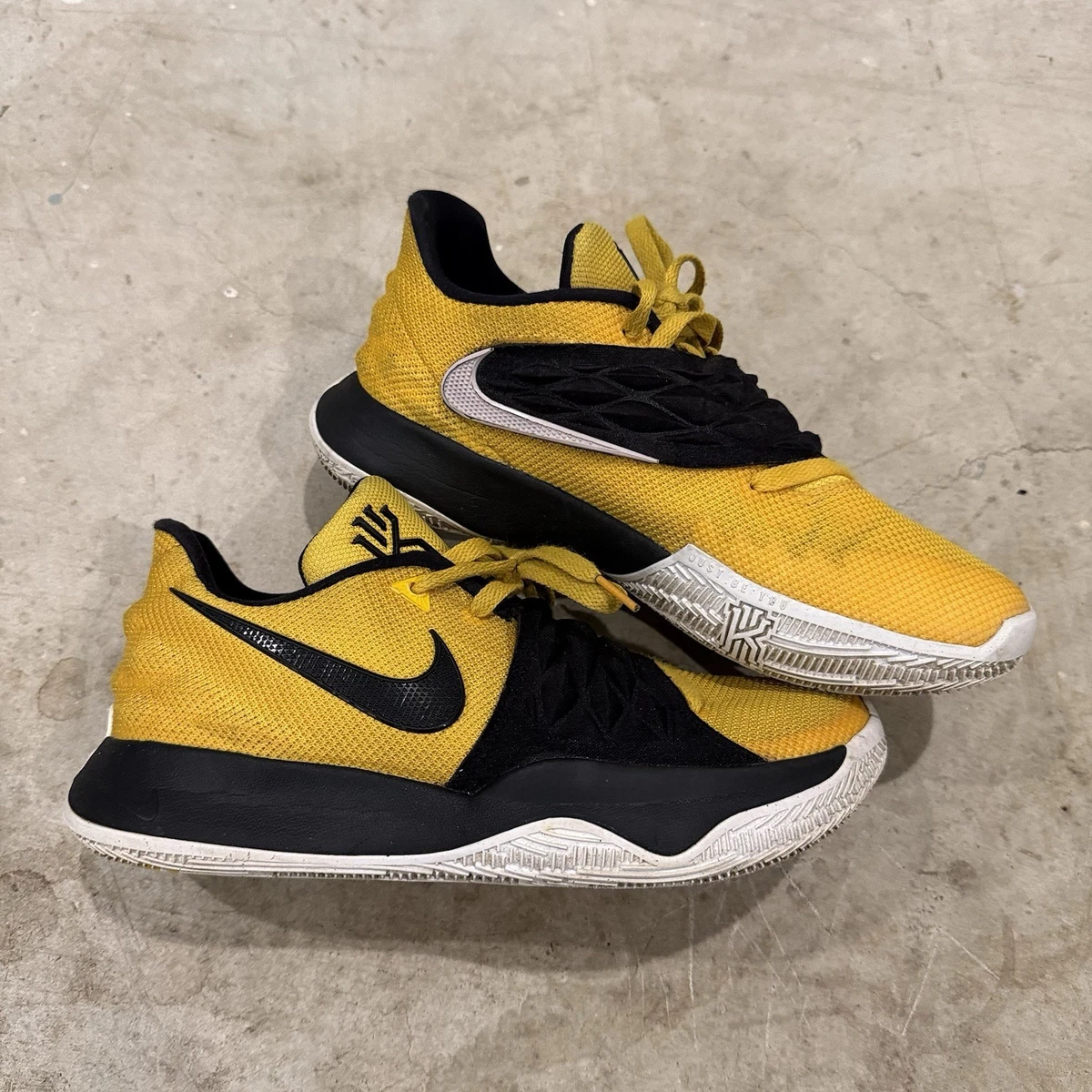 Nike Kyrie Low Amarillo for Sale | Authenticity Guaranteed | eBay