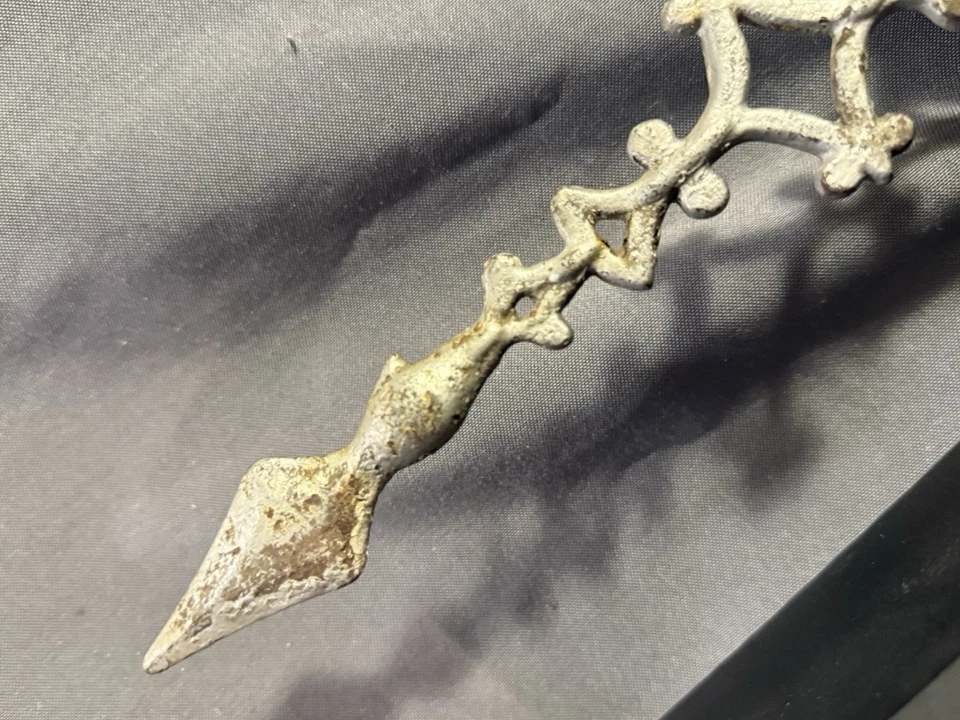 Antigua veleta Country Primitive pararrayos vaca con soporte Foto 3 de 4