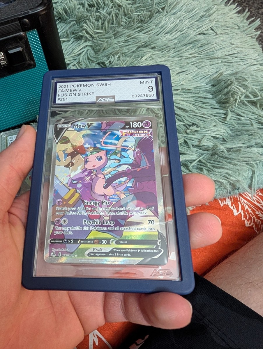 Mew V (Alternate Full Art) 251/264 Swsh08: Fusion Strike