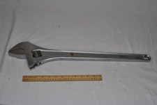 Klein Tools 24 Adjustable Wrench No.500-24