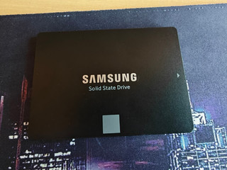 Samsung 860 EVO 2 5 Zoll 1TB Interne SSD Festplatte (MZ 76E1T0B/EU) defekt