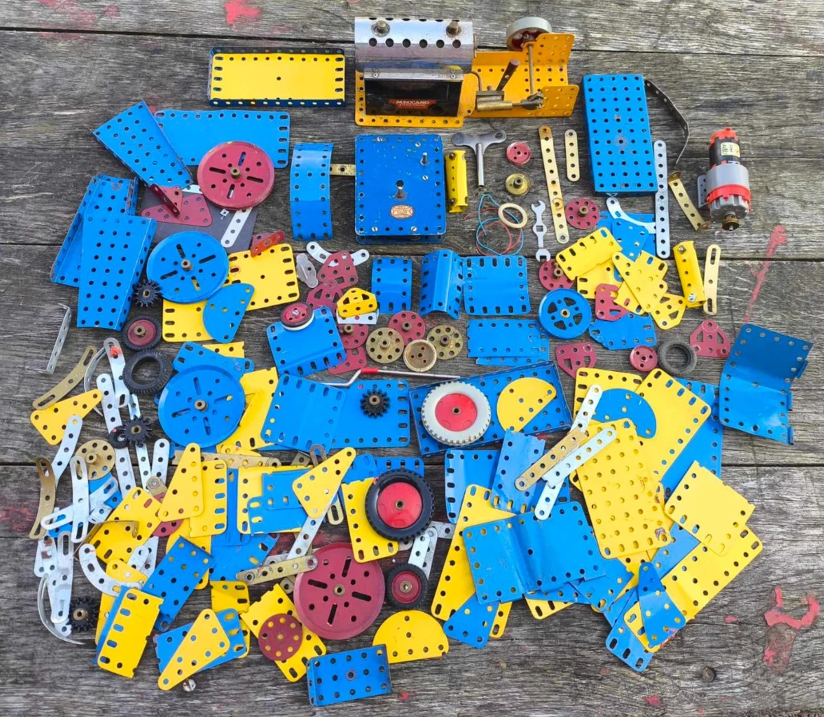 Lot De Pièces TRIX En Métal - Pour Collectionneur Ou Bricolage - Vendu En L'état