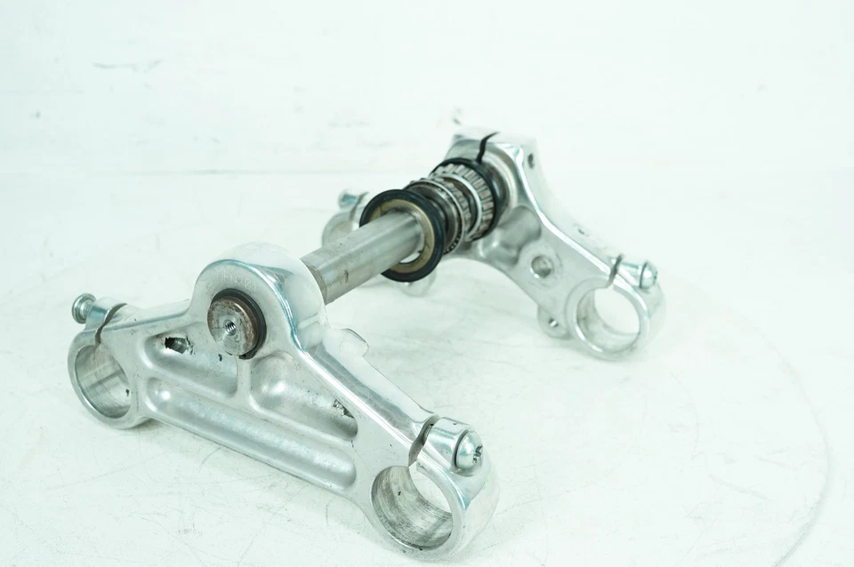 08 Harley Sportster XL1200 L Low OEM Front Fork Upper Lower Triple Tree 46127-04 - Image 4 of 4