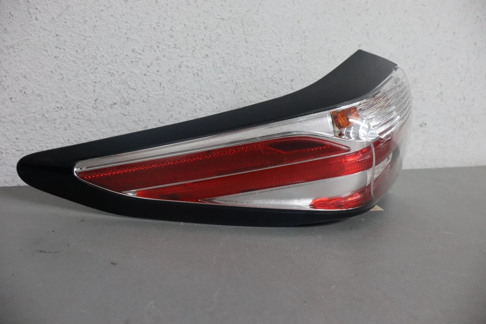 Luz trasera exterior lateral izquierda Nissan Murano 2015 2017 Foto 2 de 4