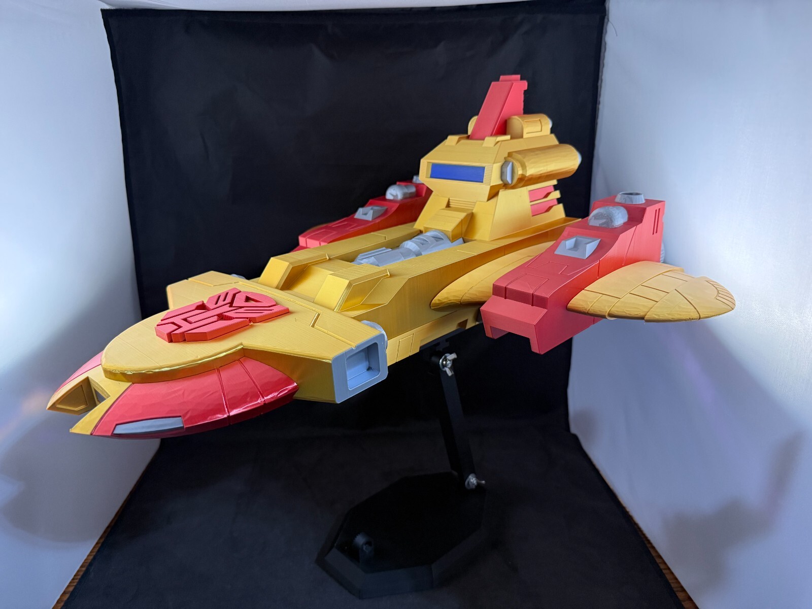 Ultra Magnus Escape Ship from 86 Animated Movie Titan Scaled  ***Ship Only