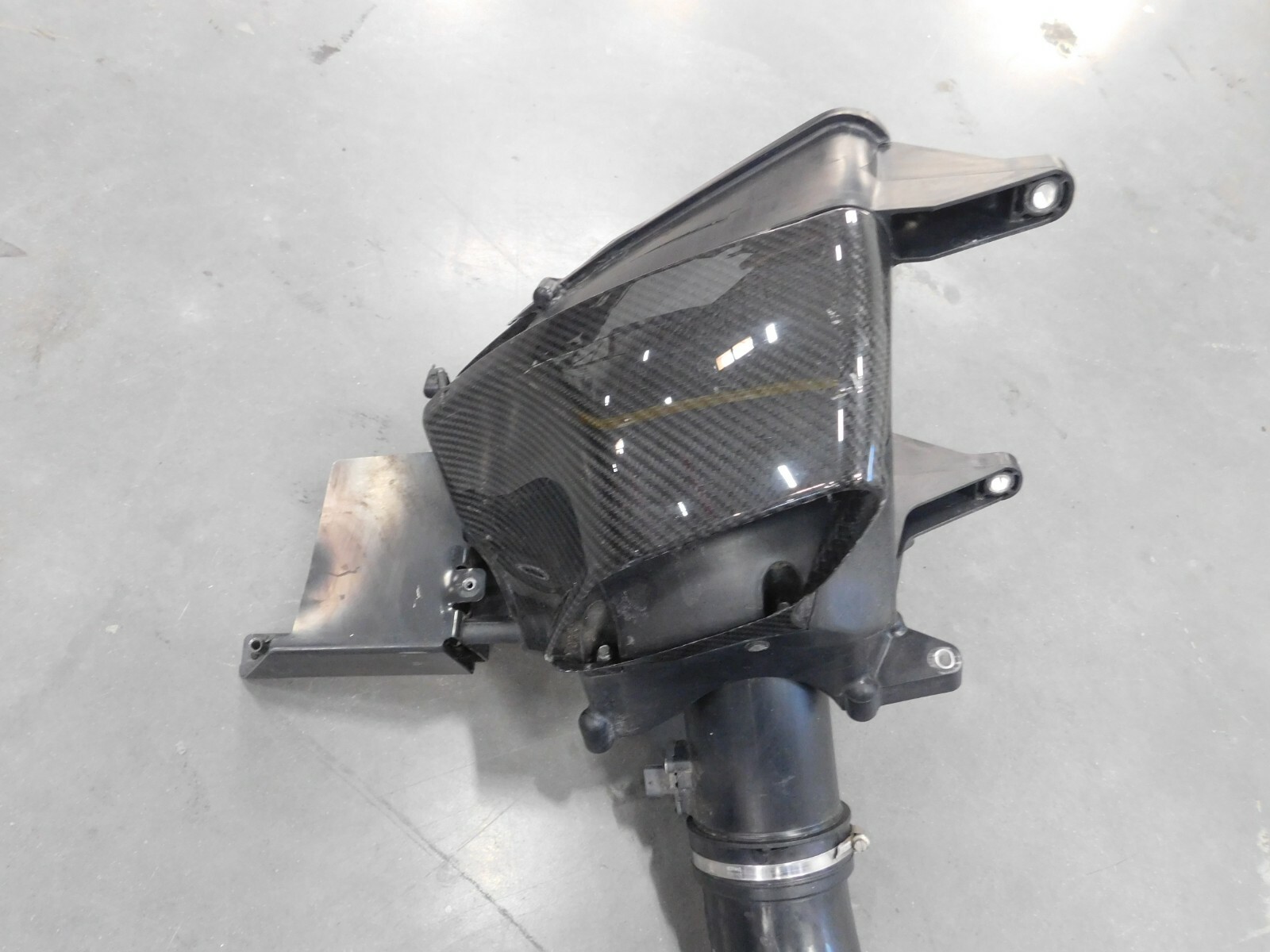 2019 17 18 20 McLaren 720S 720 Air Cleaner Assemblies / Carbon Lids  #3055 C6