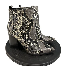 Marc Fisher Bootie Womens 5 Black Oshay Snakeskin Block Heel Point Toe Cowboy