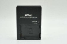 Nikon OEM Quick Battery Charger MH-24 MH24 for D3400 D5500 D5600, EN-EL 14e