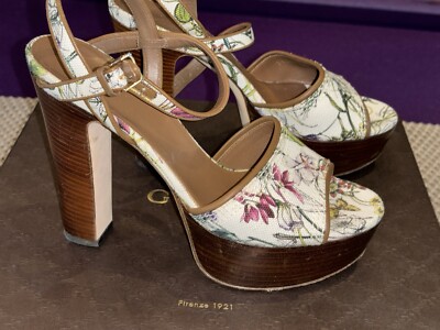 Gucci Canvas Flora Shoe White Multi Platform Sandal Wood Heel 38, Orig $675
