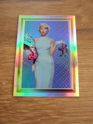 Marilyn Monroe II - Gem Ruby - Single Chase Card - Seven Year Itch 2