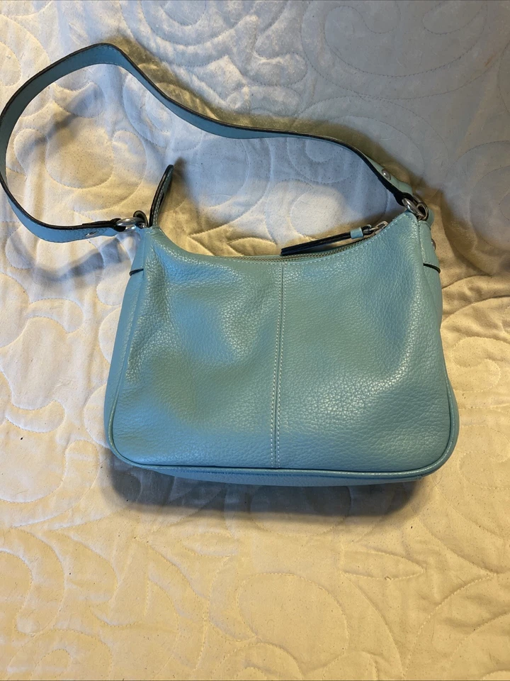 Franco Sarto льда синий кожаный наплечная сумка с пряжкой деталь. Б/у - Изображение 2 из 4