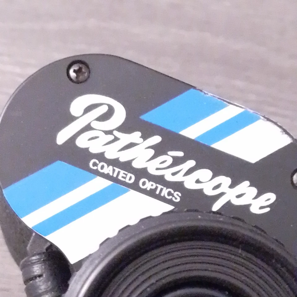 A Vintage Pair of Pathescope 20 x 50 Field Binoculars , Nice Condition - Image 2 of 4