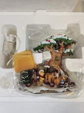 Danbury Mint "Christmas At Pooh's Corner" Light Up Tree House Figurine NEW