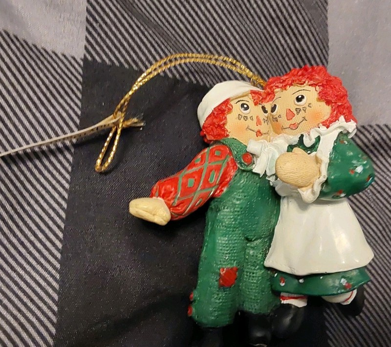 Vintage RAGGEDY ANN & ANDY Christmas Ornament 3" Figurine 1998 Dancing
