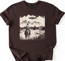 Western Cowboy UFO Shirt, Weird Retro Alien Shirt 90s Meme Funny Tee