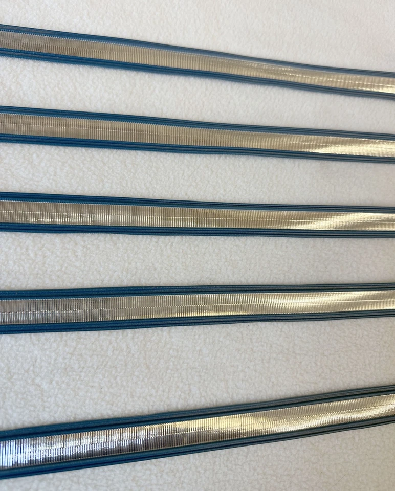 Dodge B 1964 carrocería Deluxe banco dividido asiento Mylar inserciones plateado y azul Polara 500 Foto 3 de 4