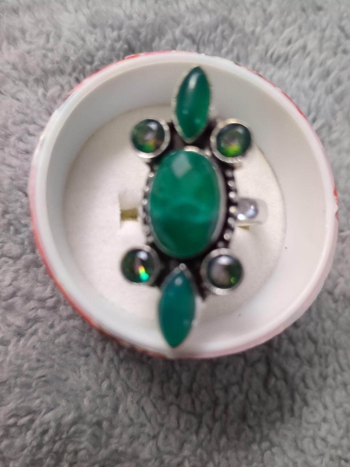 Picture 3 of 4
