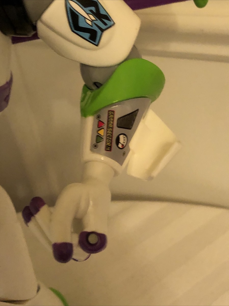 Toy Story 12” Talking Buzz Lightyear From The Disney Store London