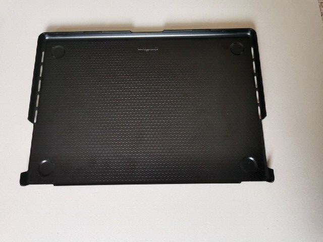 spigen-urban-fit-h-lle-macbook-pro-16-m3-pro-max-m2-pro-max-m1-pro