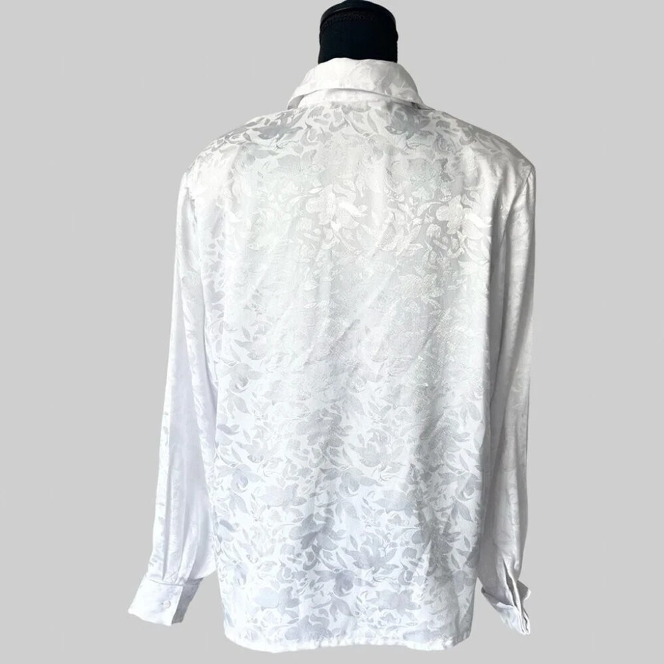 Camisa vintage Kara blanca estampada satinada con botones talla XL Foto 3 de 4