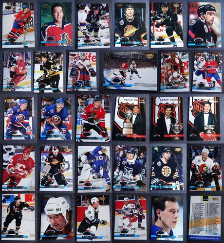 Brett Hull [Members Only] #65 1993 Stadium Club card