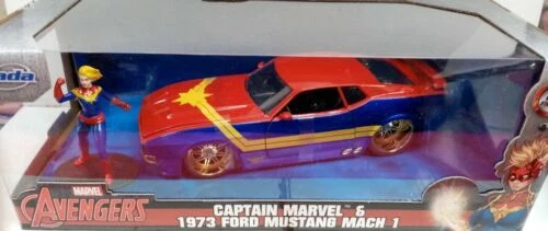 Articoli di modellismo statico per Ford tema Batman