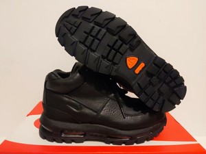 nike air max black boots