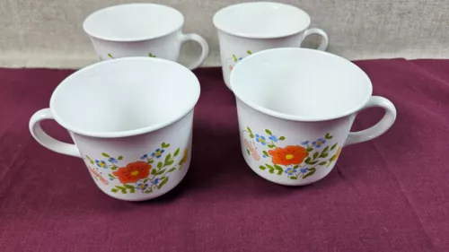 Set Of 4 Corning Ware Vintage Corelle Wildflower Coffee Tea Cups Mugs