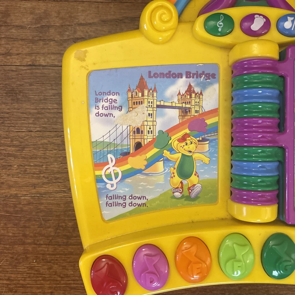 美泰巴尼音乐儿童房押韵钢琴书电子互动 2001 年。 B3 — 第 2/4 张图片