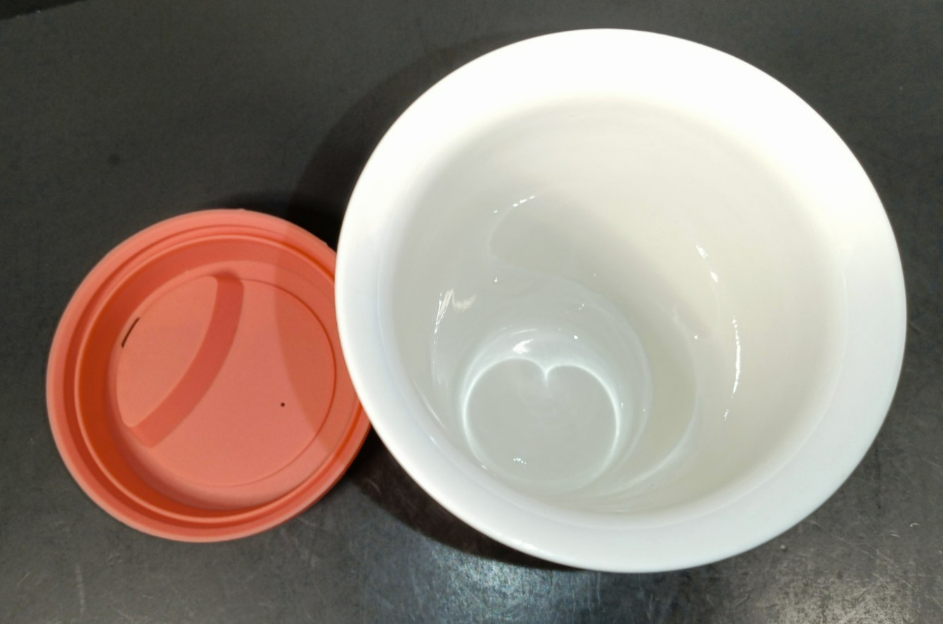 IQ Accessories Coffee Tea Tumbler Pineapple Travel Mug W Rubber Lid & Grip 12 Oz