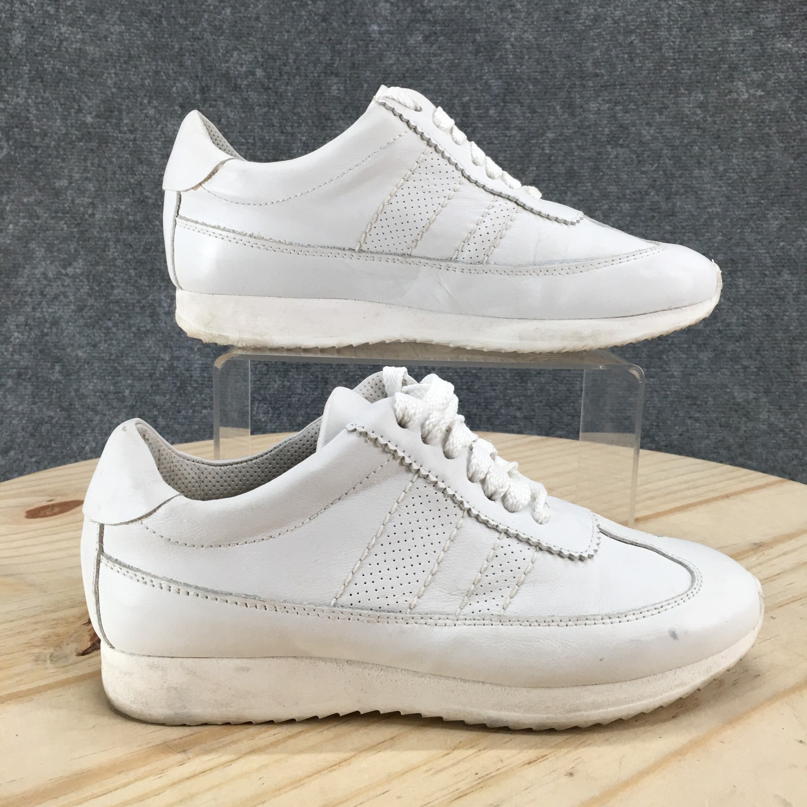 White Lace Up Low Top Comfort Round Toe