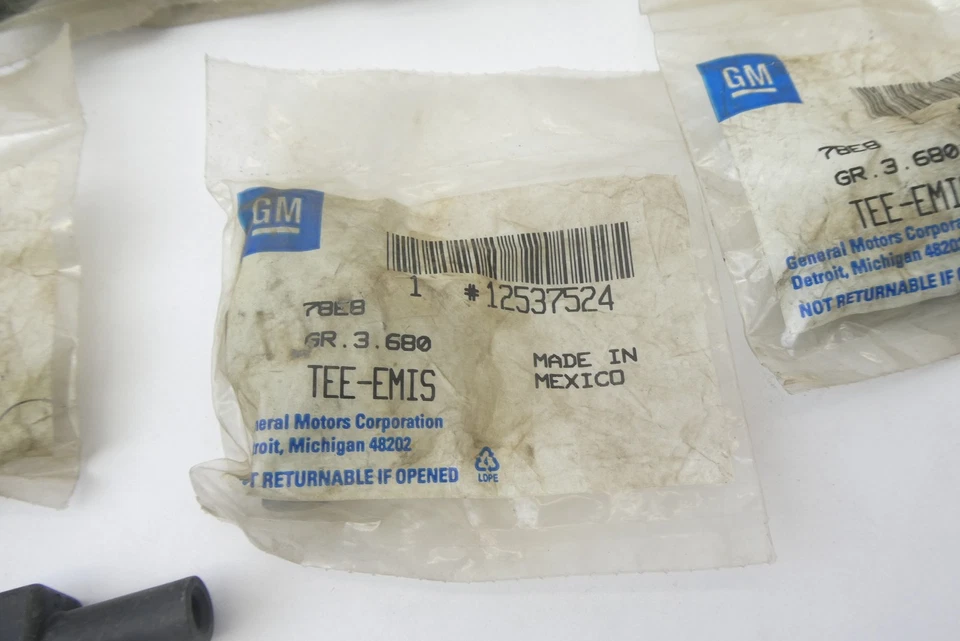 Lote de 13 camisetas arnés de vacío de emisión GM 12537524 1994-95 Buick Century Cutlass Foto 2 de 4