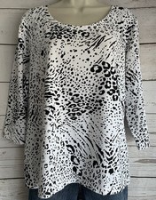 Chico's Pullover Top sz 3 sz XL White Black Animal Print 3/4 Sleeves