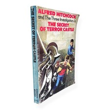 The Secret of Terror Castle Three Investigators Alfred Hitchcock Armada 1977 PB