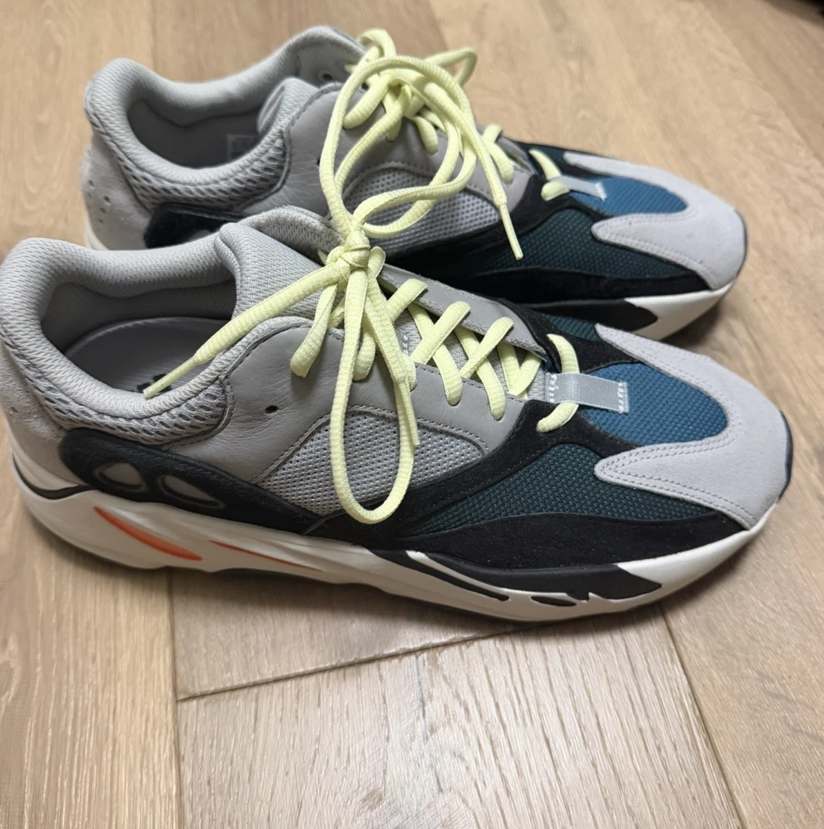 Las mejores ofertas en adidas Yeezy Boost 700 Low Wave Runner | eBay