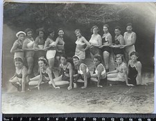 Pretty Young Women in Swimsuit Beach Lady?s Female Bikini Snapshot Old Phot#1058