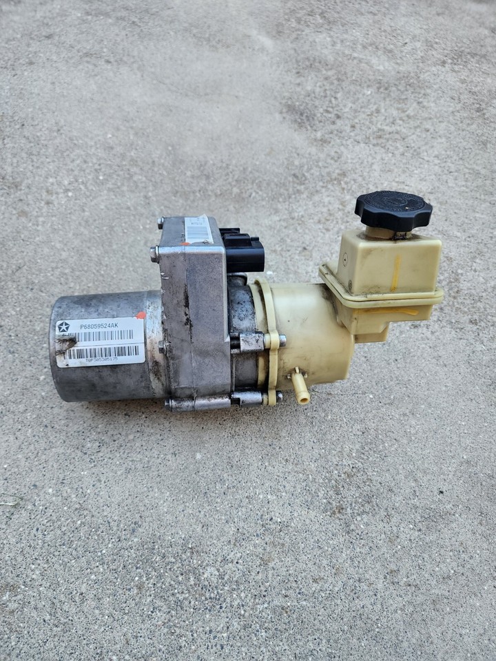 20112015 Dodge Charger Chrysler 300 3.6L,5.7L RWD Power Steering Pump OEM eBay