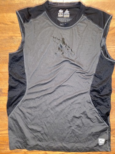 NIKE PRO COMBAT DRI-FIT Shirt 
