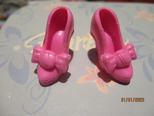 Paire De Chaussures De Poupée Vintage Biquet, Dans Sa Boîte D'origine