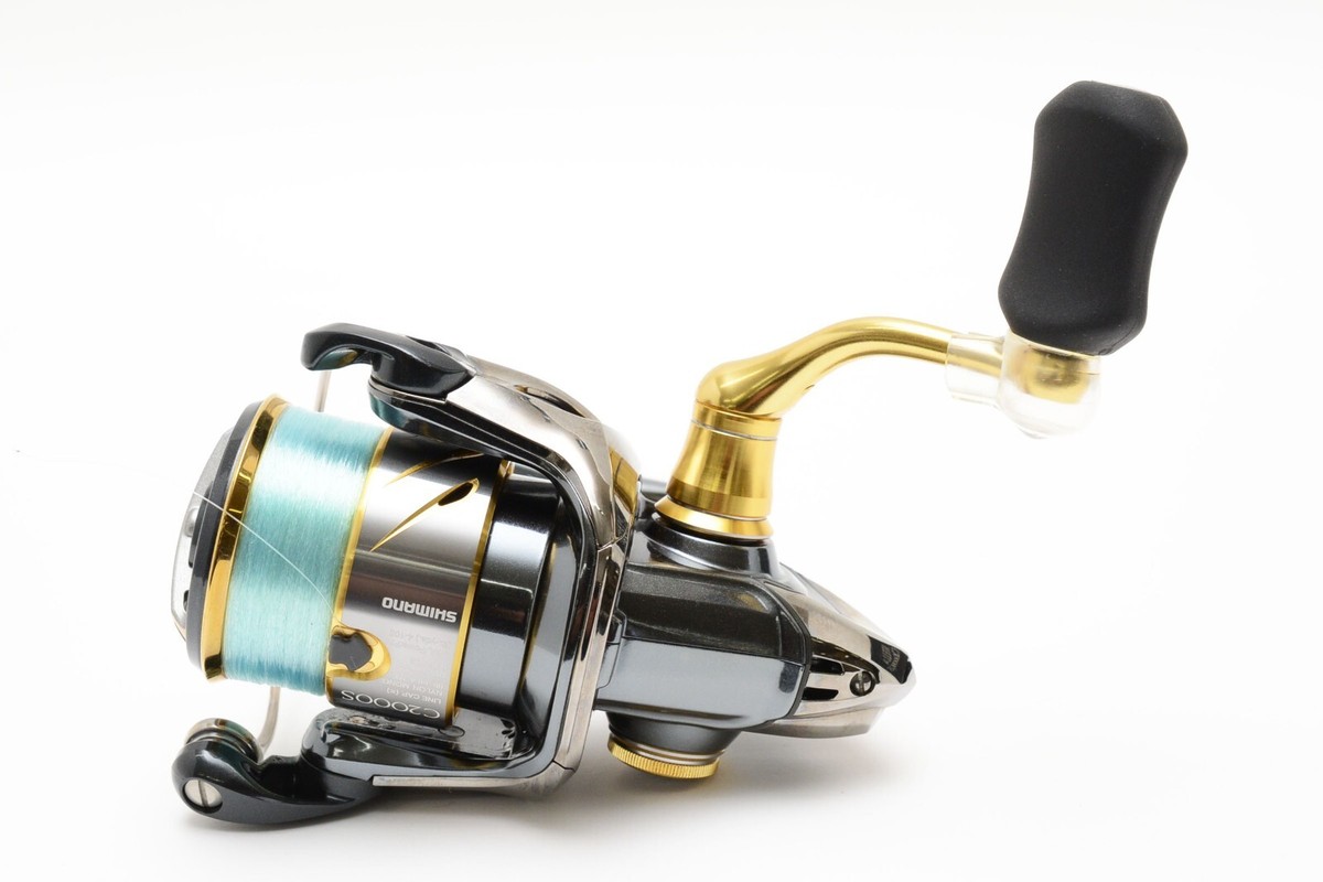 Shimano 14 STELLA C2000HGS Spinning Reel Near Mint From Shimano 14 STELLA C2000HGS Spinning Reel Near Mint From