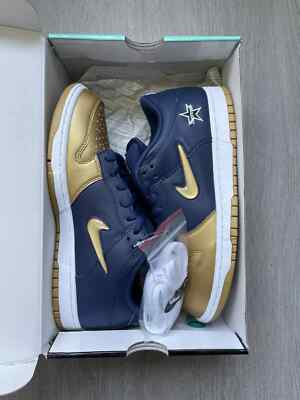 D*i様 Supreme × Nike SB Dunk Low Gold Sta Nike SB Dunk Low Supreme Jewel Swoosh Gold Men's - CK3480