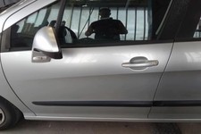Porte avant et accessoires Peugeot 308
